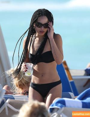 Zoë Kravitz photo #0156