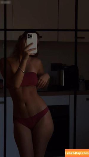 Zoe Kaeppele photo #0094