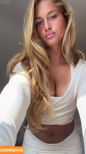 Zoe Kaeppele photo #0382