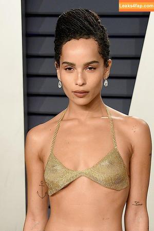 Zoë Kravitz фото #0074