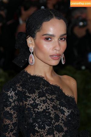 Zoë Kravitz фото #0225