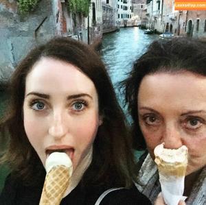 Zoe Lister Jones photo #0035