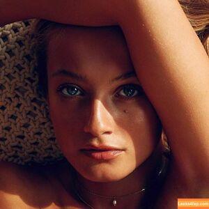 Zoe Pastelle photo #0008