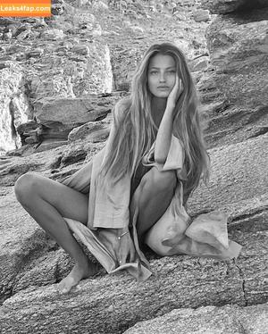 Zoe Pastelle photo #0034