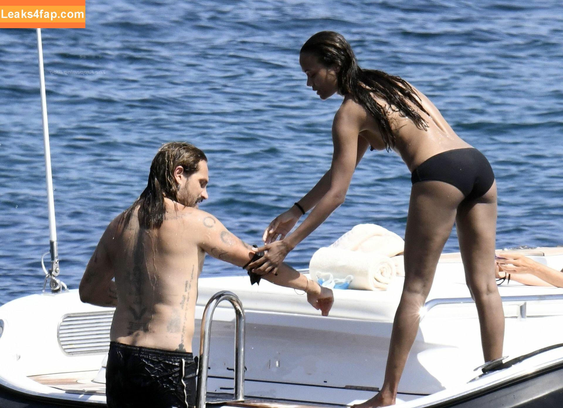Zoe Saldana / zoesaldana leaked photo photo #0090