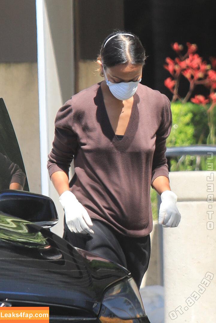 Zoe Saldana / https: / zoesaldana leaked photo photo #0790