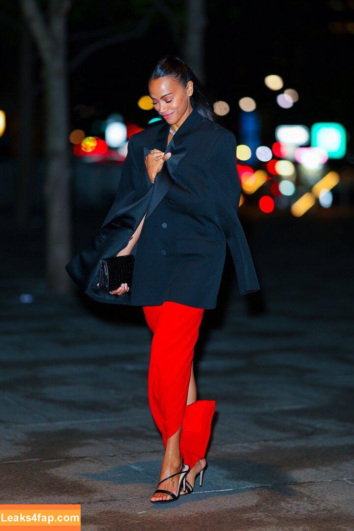Zoe Saldana / https: / zoesaldana слитое фото фото #0812