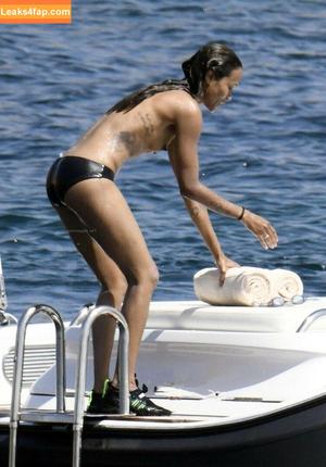 Zoe Saldana photo #0029