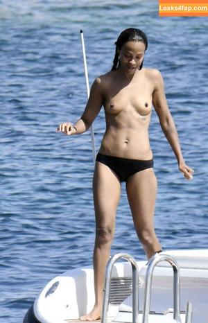Zoe Saldana photo #0059