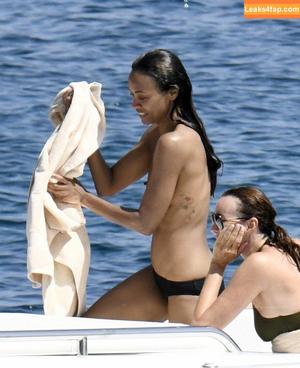 Zoe Saldana photo #0088