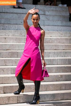 Zoe Saldana photo #0122