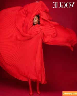 Zoe Saldana photo #0140