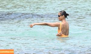 Zoe Saldana photo #0206