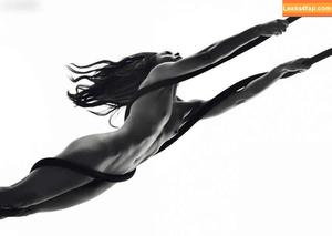 Zoe Saldana photo #0318