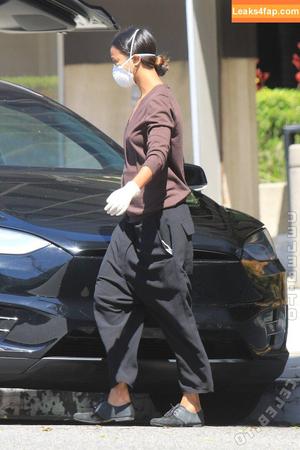 Zoe Saldana photo #0788