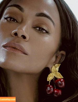 Zoe Saldana photo #0806