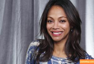Zoe Saldana photo #0822