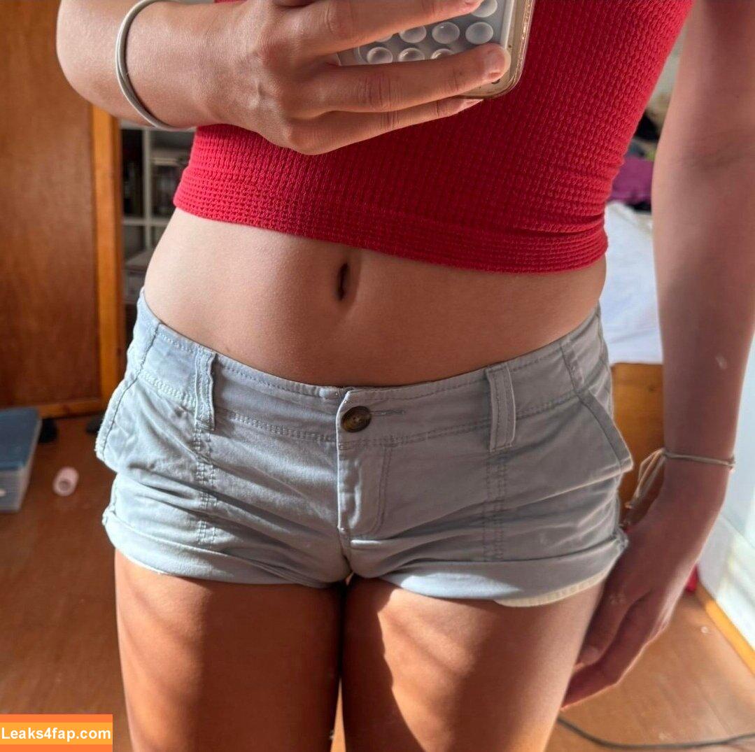 Zoe Santi / not_zoe_1_3 / zoe.for.real.13 / zoe.number2 / zoesamti leaked photo photo #0006