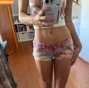 Zoe Santi photo #0001