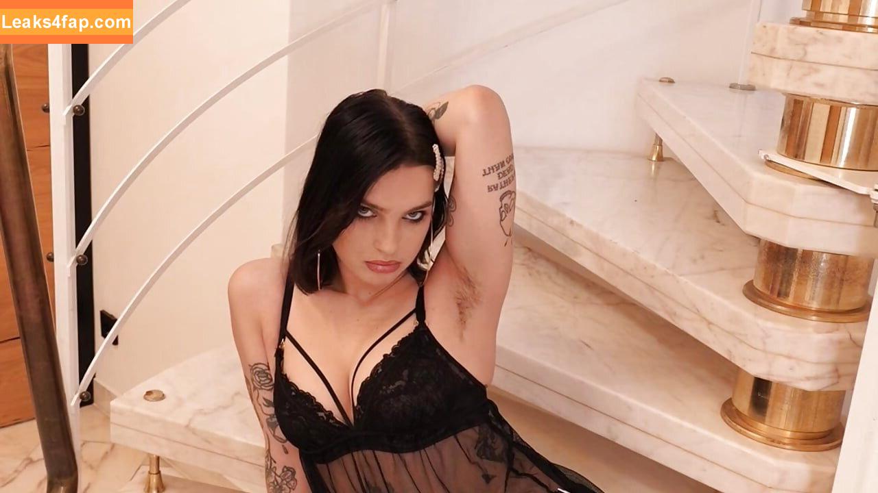 Zoefoxvip /  leaked photo photo #0007