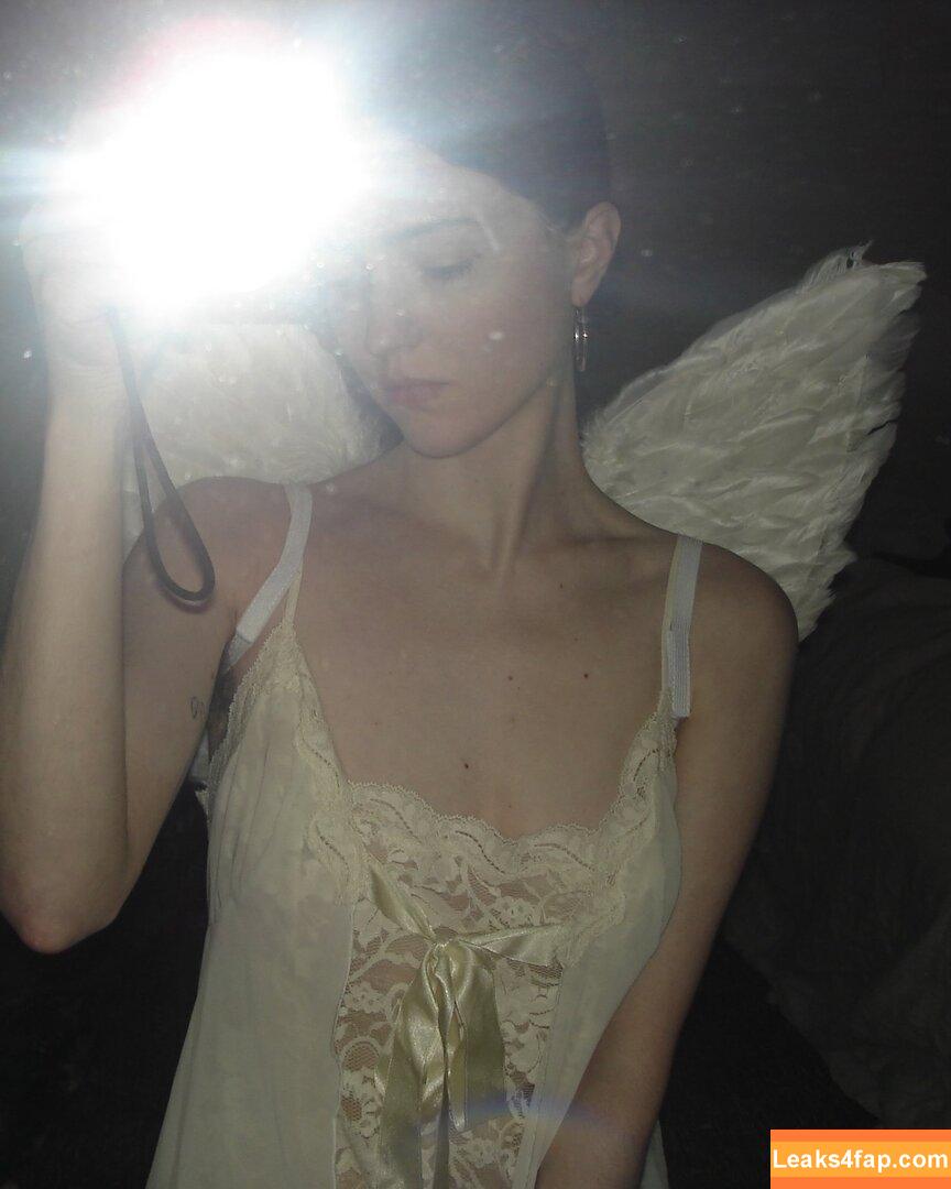 zoeplzshutup / zoeloveshouses / zoeshutup leaked photo photo #0025