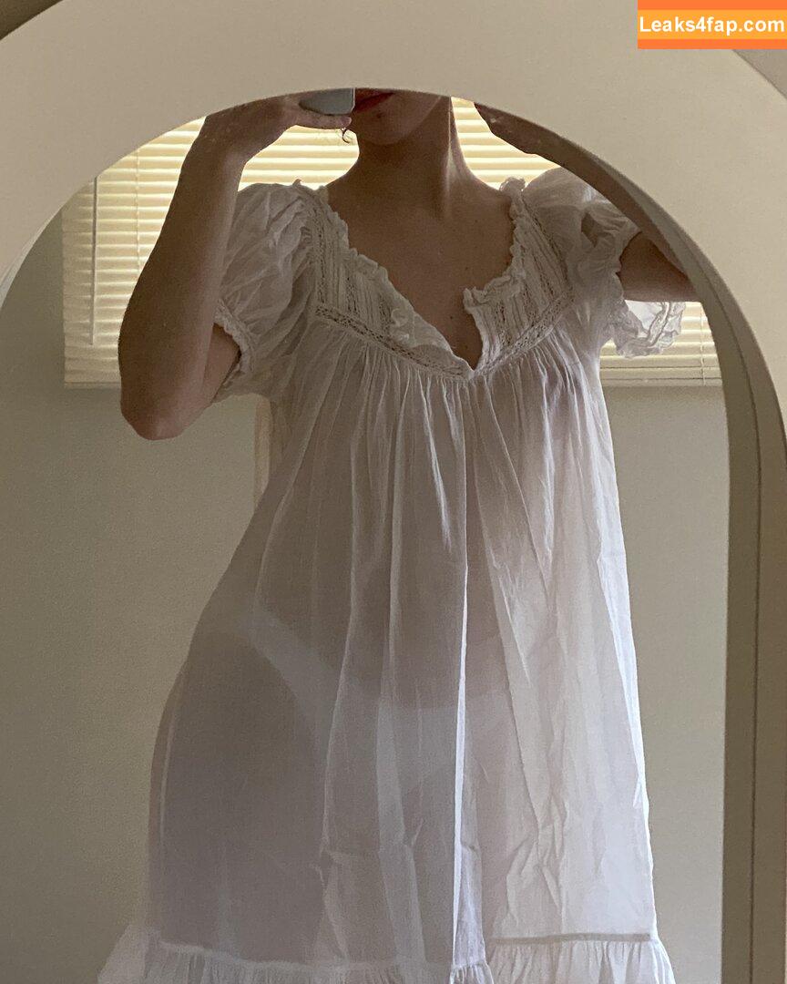 zoeplzshutup / https: / zoeloveshouses / zoeshutup leaked photo photo #0061