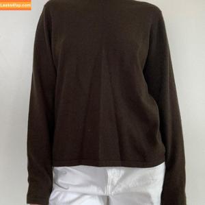 zoeplzshutup photo #0026