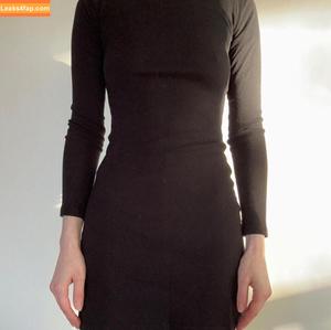 zoeplzshutup photo #0028