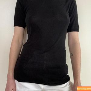 zoeplzshutup photo #0031