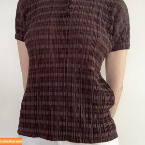 zoeplzshutup photo #0033