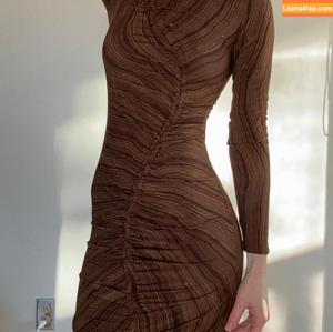 zoeplzshutup photo #0045