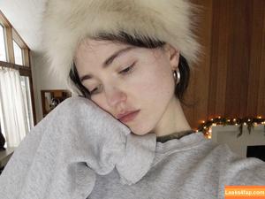 zoeplzshutup photo #0056