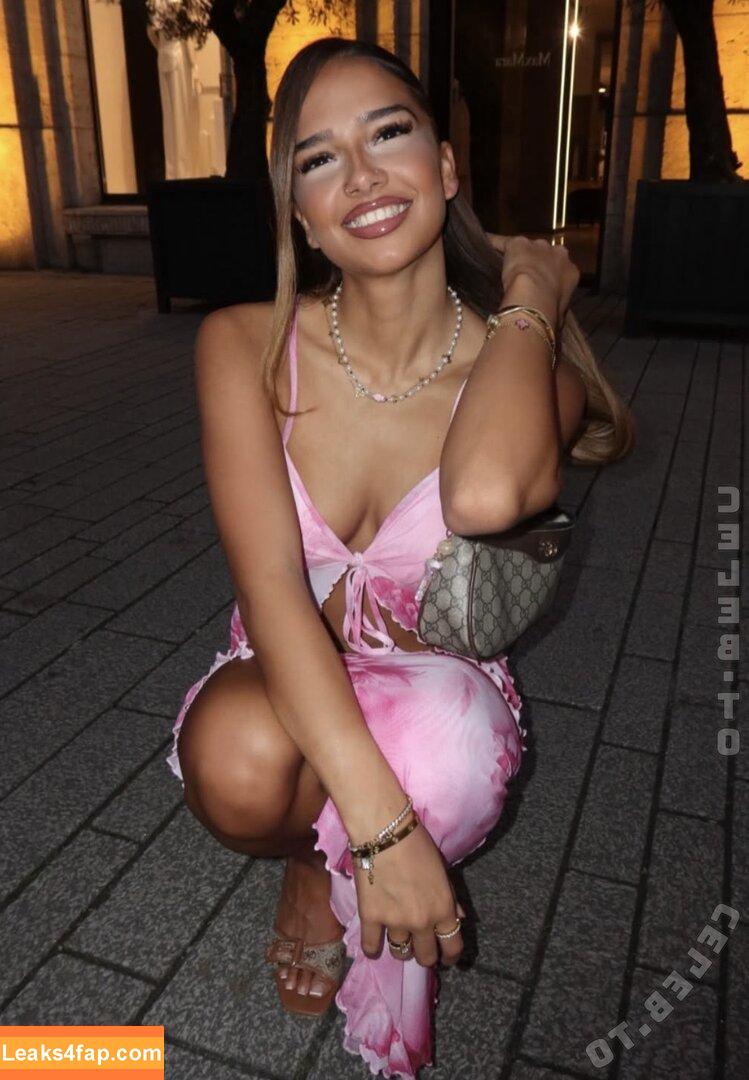 Zoesalg слитое фото фото #0047