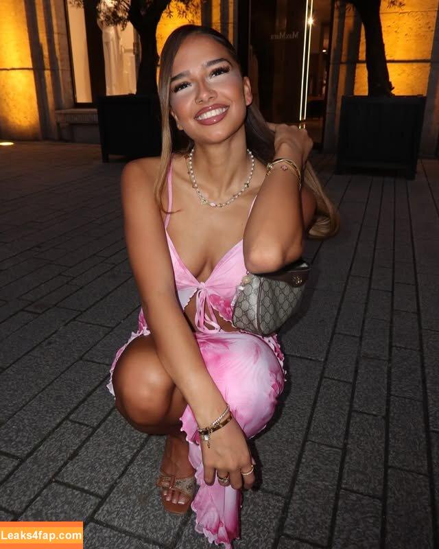 Zoesalg / https: leaked photo photo #0076