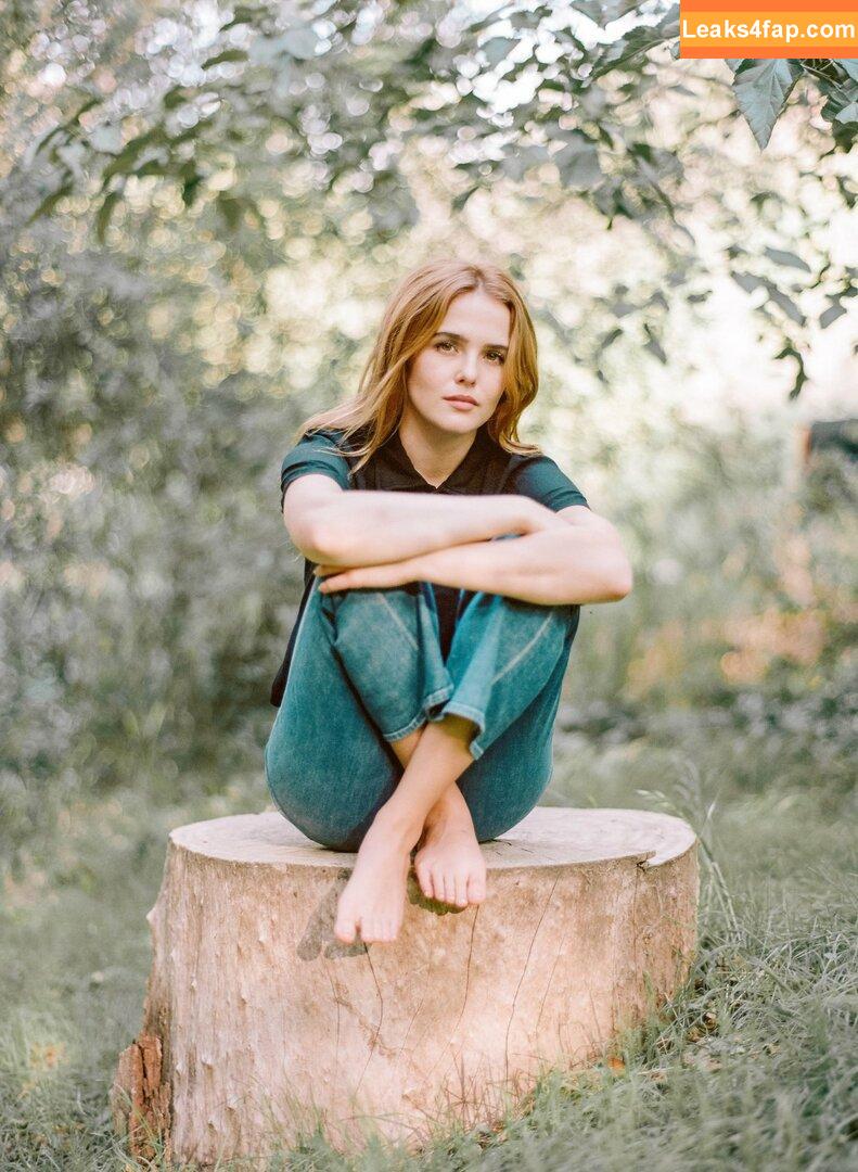 Zoey Deutch / zoeydeutch leaked photo photo #0063