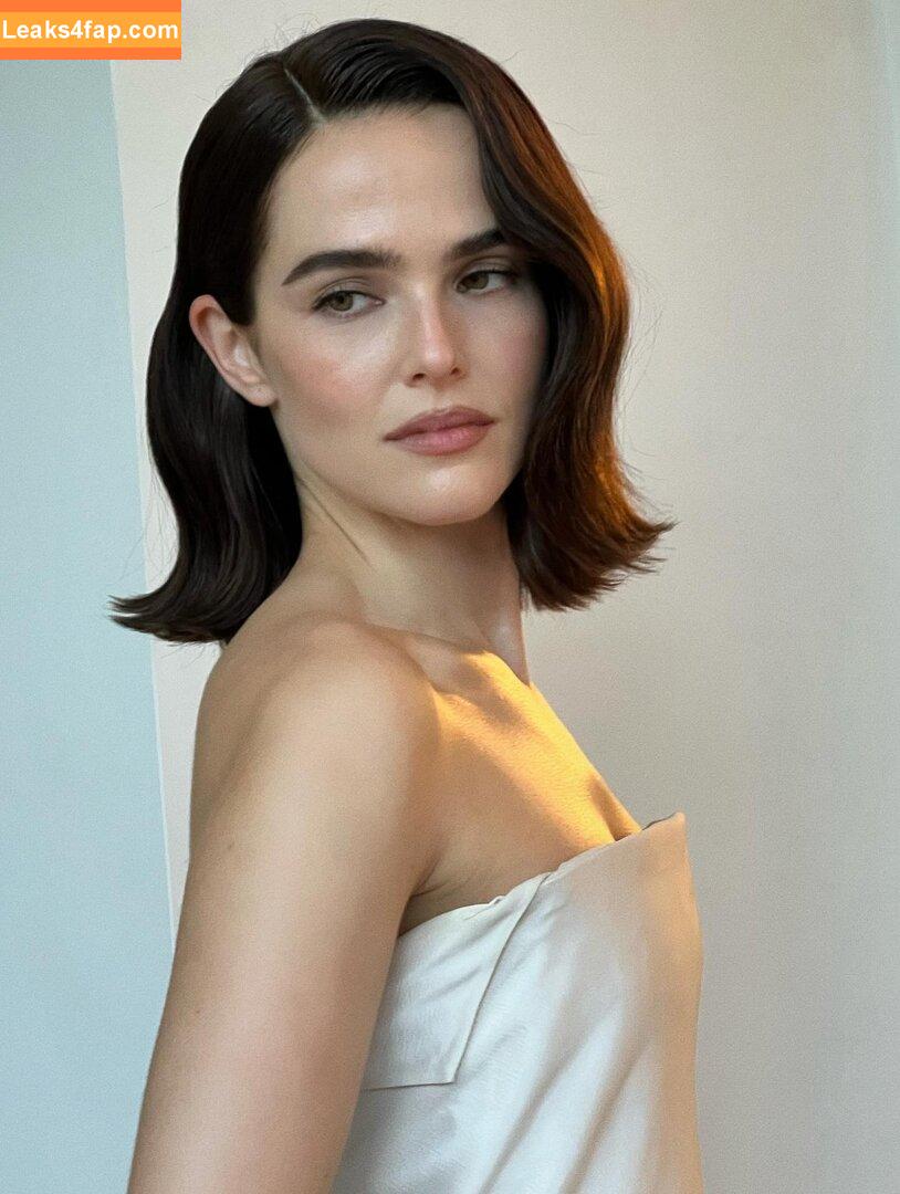 Zoey Deutch / zoeydeutch leaked photo photo #0689