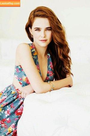 Zoey Deutch photo #0208