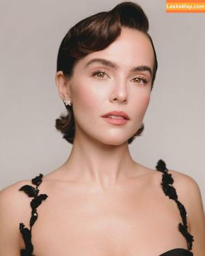 Zoey Deutch photo #0401