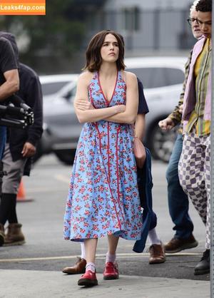 Zoey Deutch фото #0584