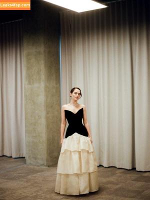 Zoey Deutch фото #0678