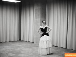 Zoey Deutch photo #0682