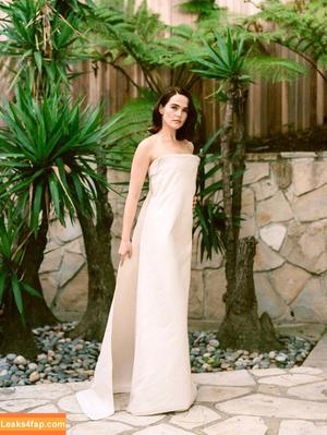 Zoey Deutch photo #0696