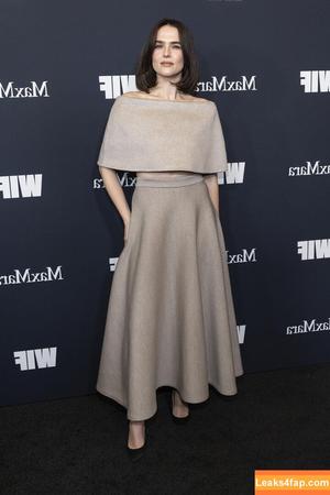 Zoey Deutch photo #0700
