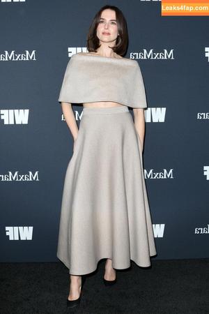 Zoey Deutch photo #0702