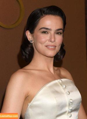 Zoey Deutch фото #0745