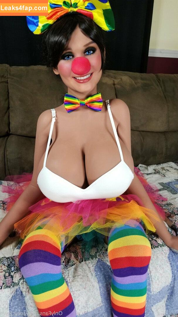 zoeyclown / zoey.clown leaked photo photo #0049