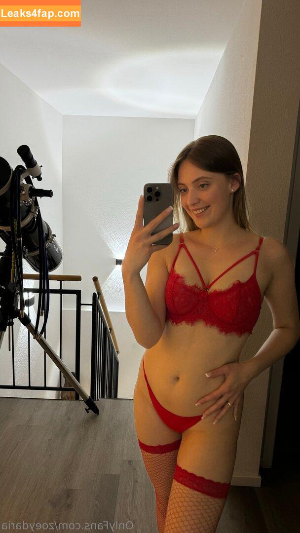 zoeydaria / sweetjulia03 / zoeeyybae leaked photo photo #0051