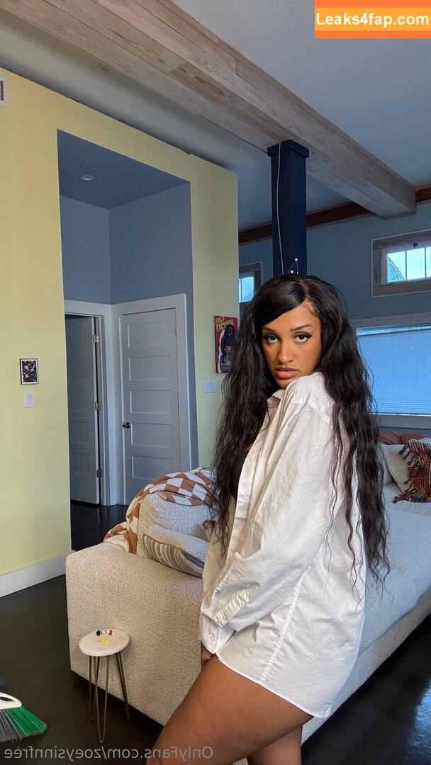 zoeysinnfree / zoeysinnxo leaked photo photo #0011