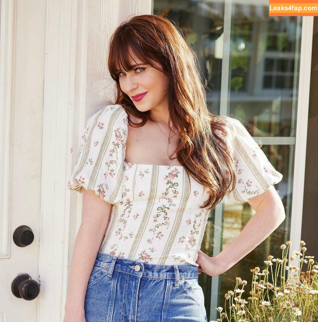 Zooey Deschanel / zooeydeschanel leaked photo photo #0004