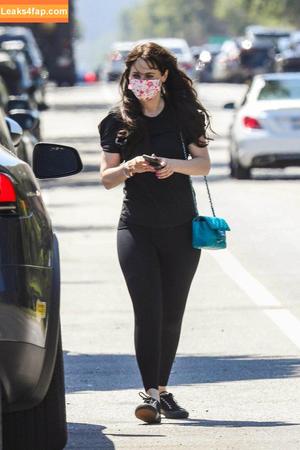 Zooey Deschanel photo #0033